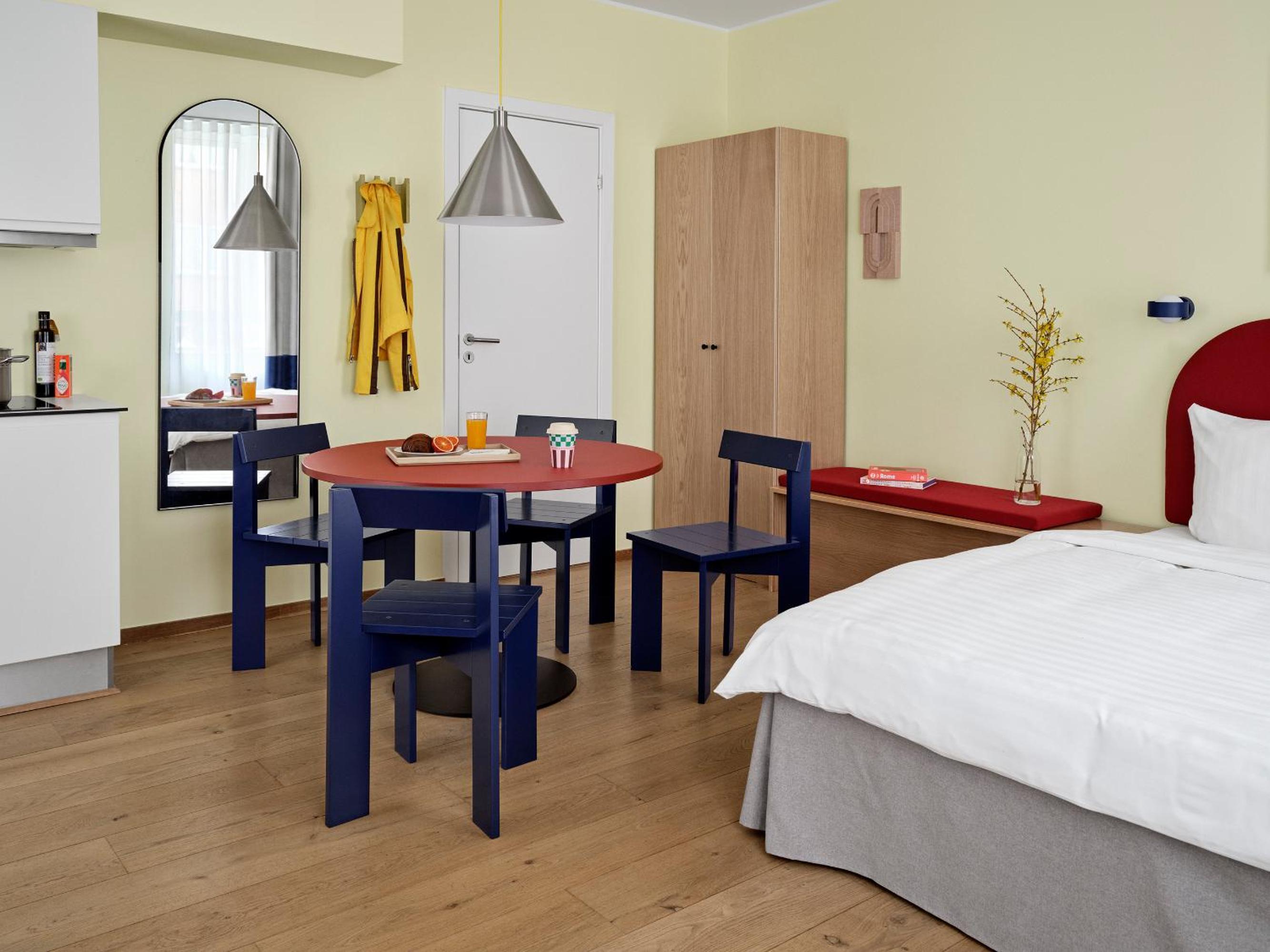 Brik Apartment Hotel